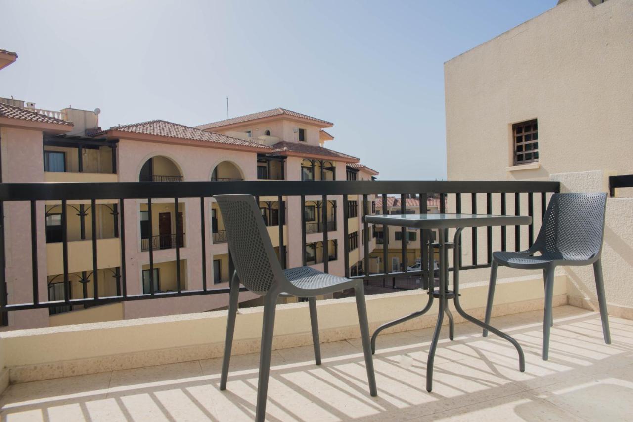 One Bedroom Apartment In Paphos In Good Location Eksteriør billede